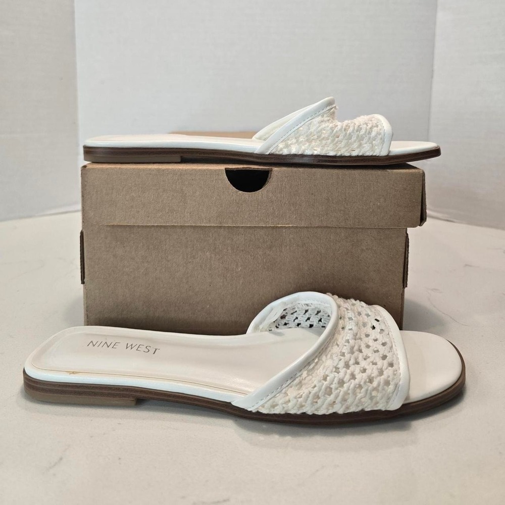 NINE WEST Women's 'Mends' Flat Slide Sandals Fishnets White - Women's Size 8.5M